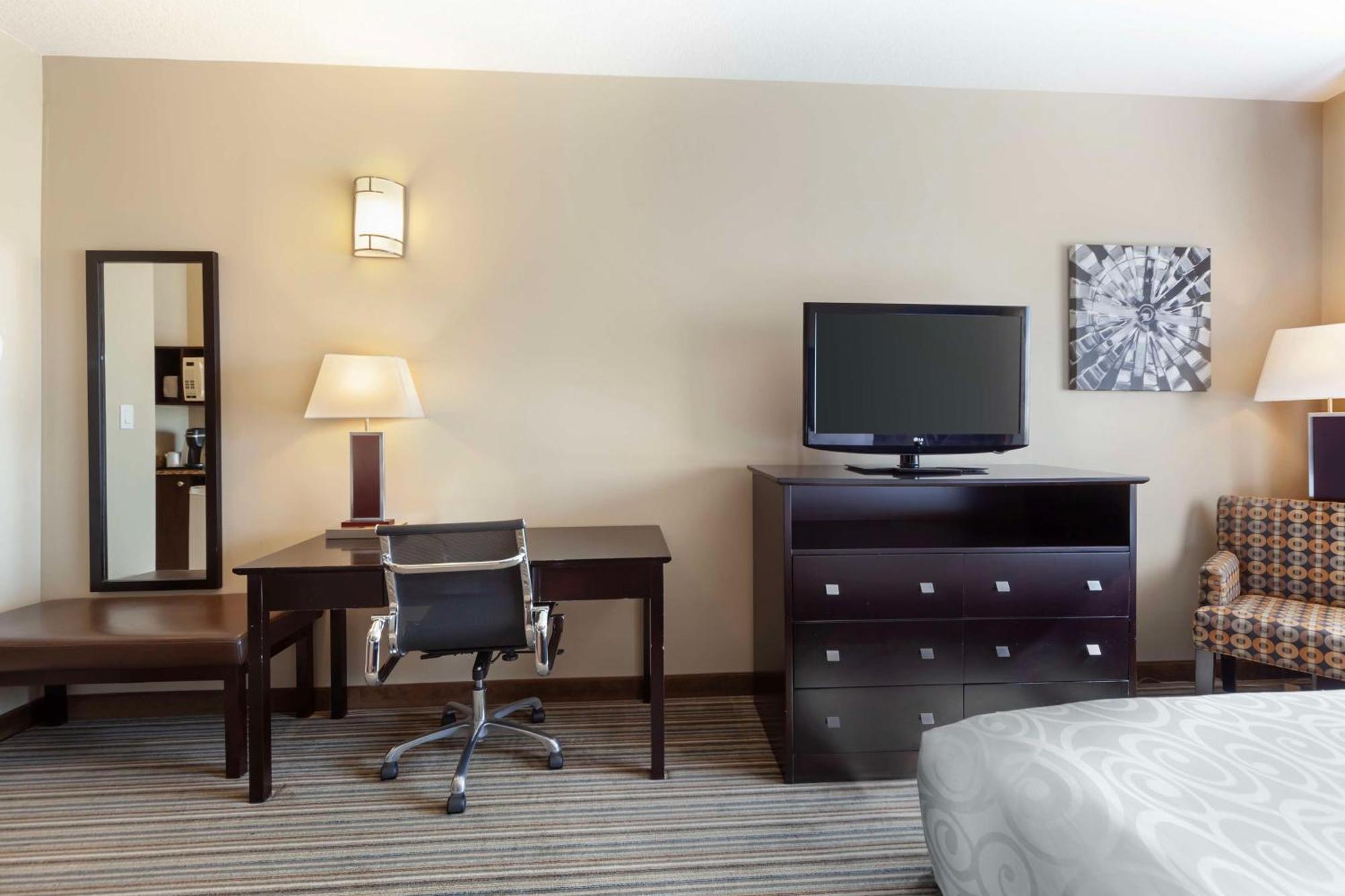 Best Western Plus Peace River Hotel & Suites Εξωτερικό φωτογραφία