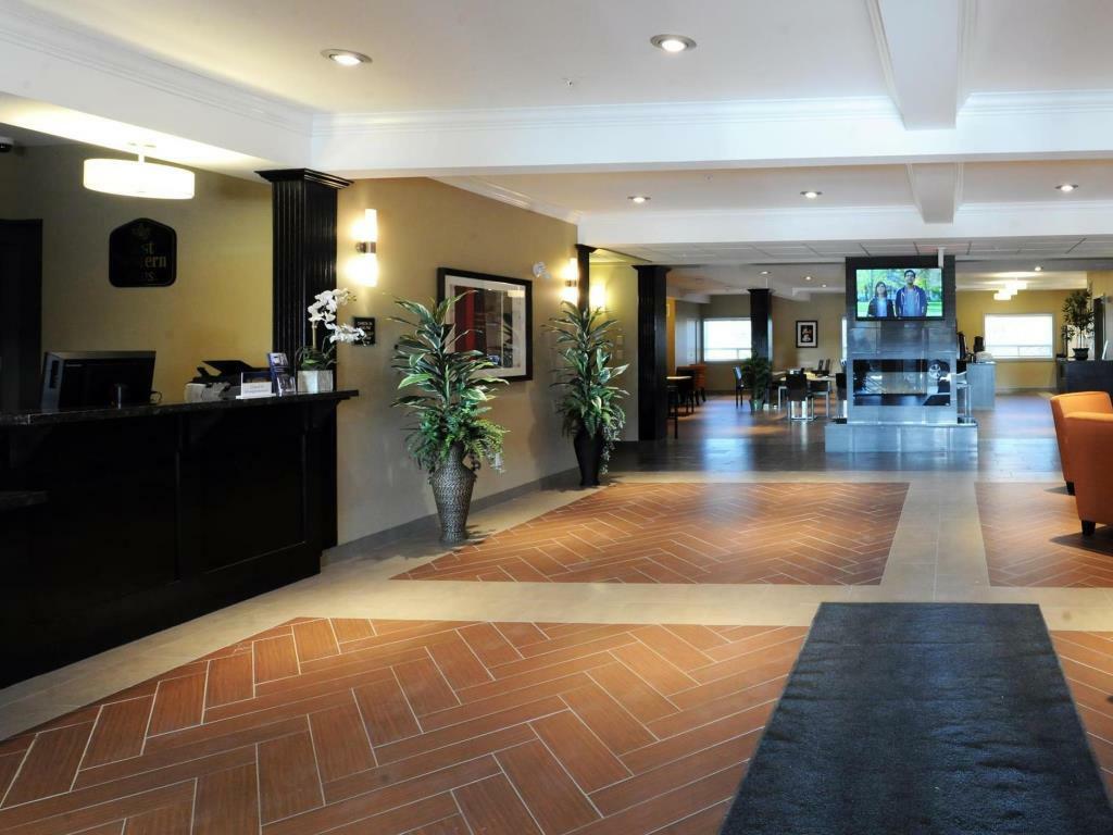 Best Western Plus Peace River Hotel & Suites Εξωτερικό φωτογραφία